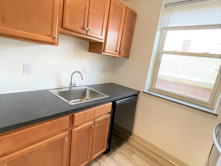 5710 Phillips Ave #A16 — Photo 120