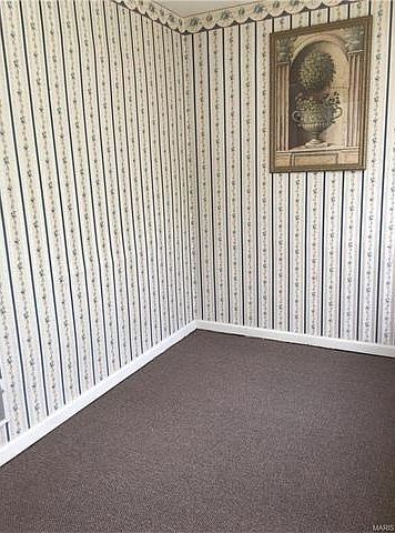 1st image of 328 Weiss Ave