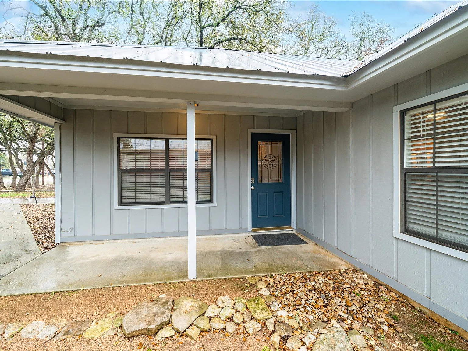 1 bed, 880 sqft, $1,595 — Photo 4