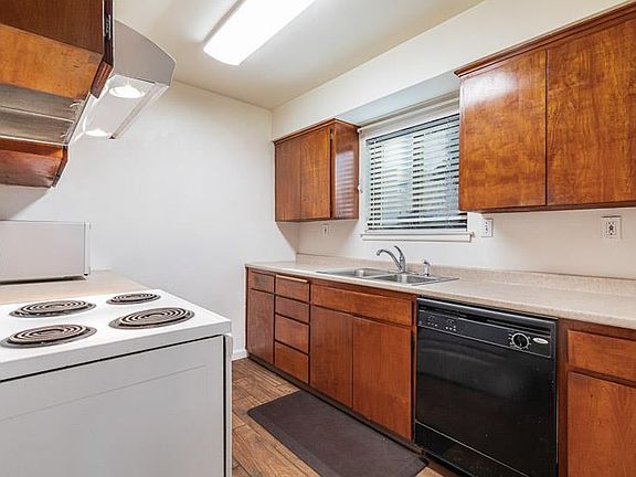 5th image of 6646 N 3rd St