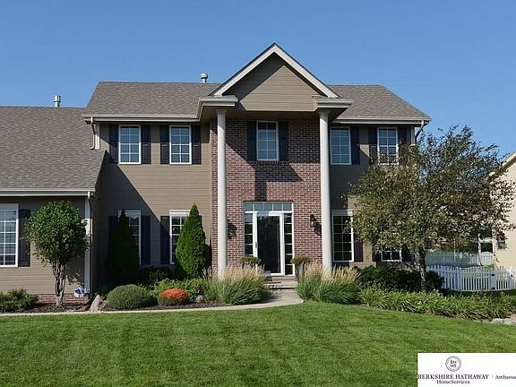 2nd image of 2130 Stillwater Dr