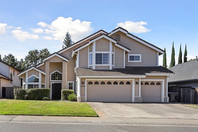 1st image of 9004 Erle Blunden Way