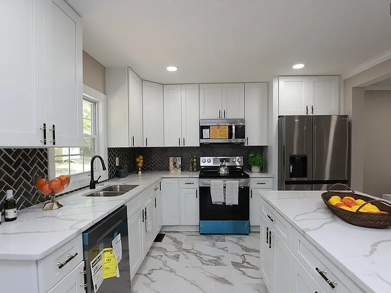 9607 N Verlinda Ct — Photo 12