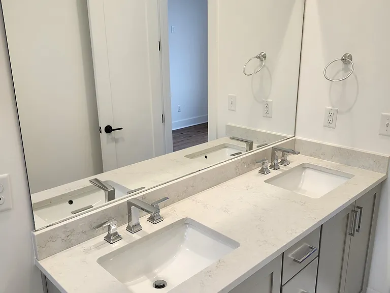 4401 Bloomsbury St — Photo 18