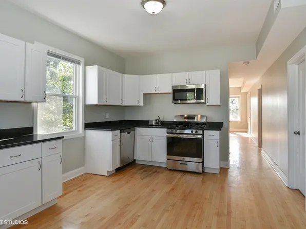 5316 W Altgeld St #2, Chicago, IL 60639