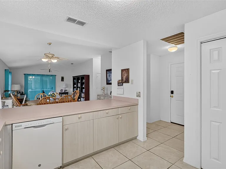 1630 Tampico Pl — Photo 23