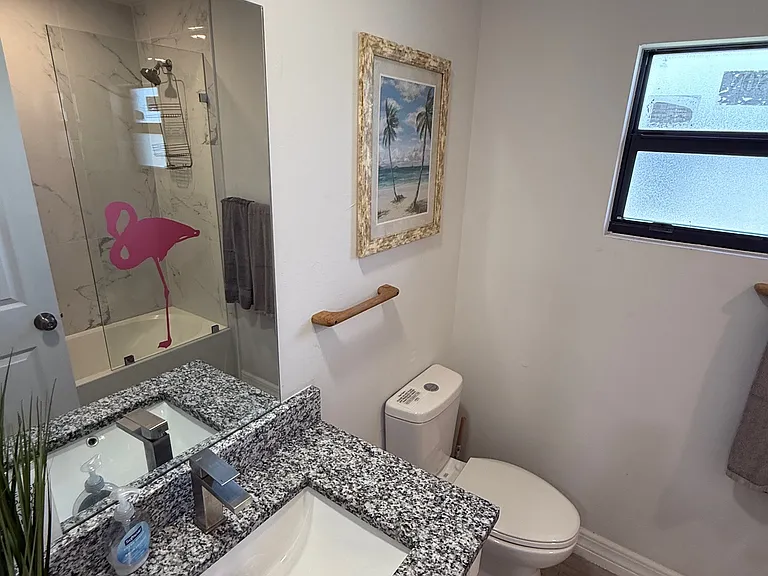 313 SW 47th Ter — Photo 17