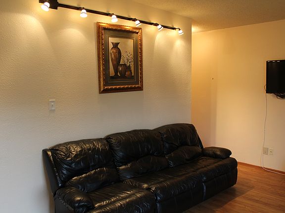 5th image of 12166 Metric Blvd APT 176
