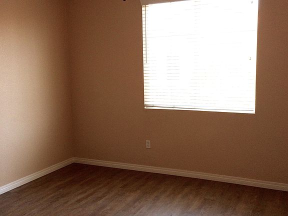 Smaller bedroom