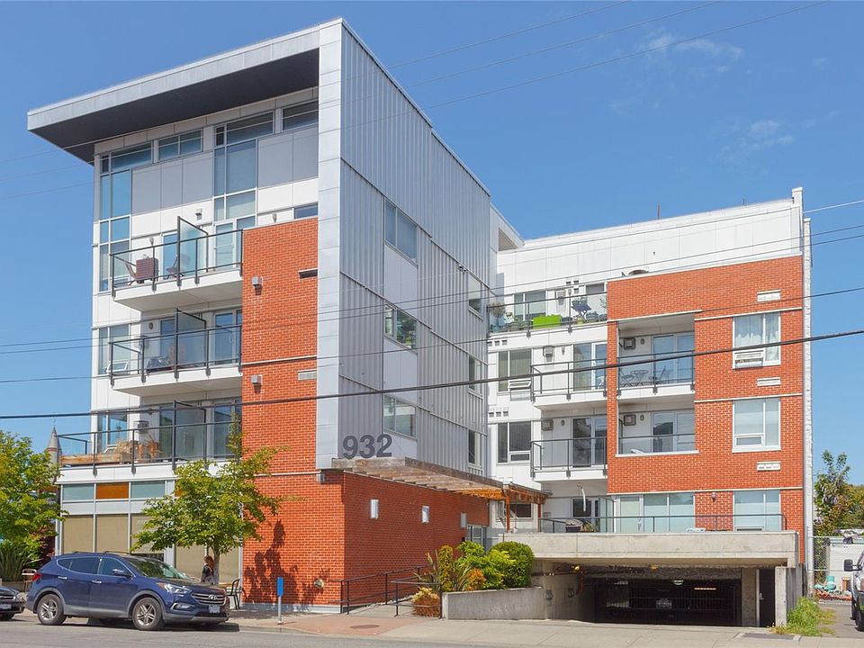 1st image of 932 Johnson St #303