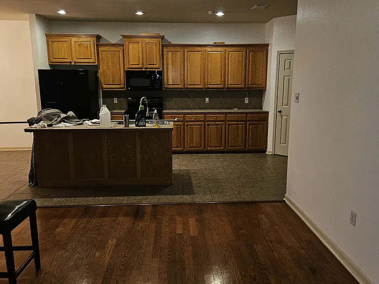 11506 Oak Bend Dr — Photo 3