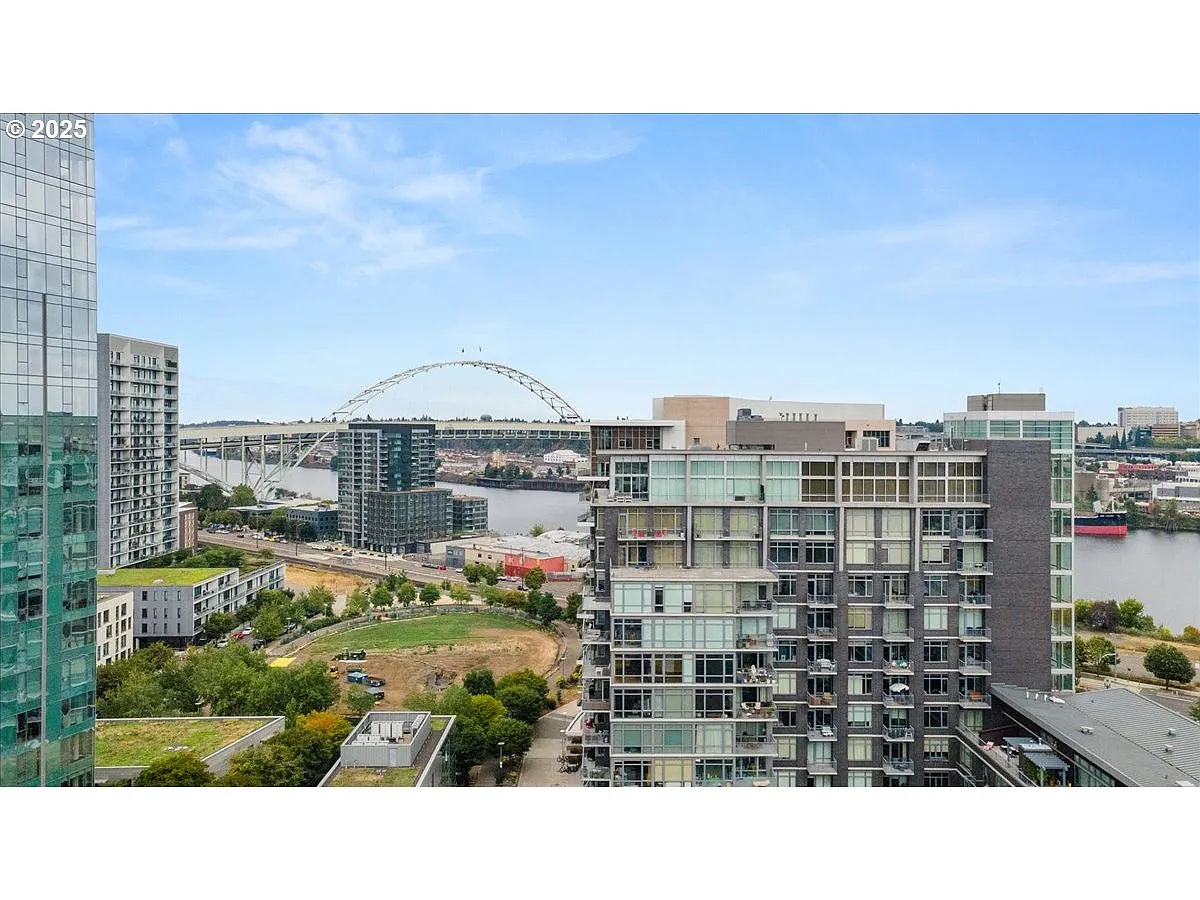 1255 NW 9th Ave APT 910 photo 1