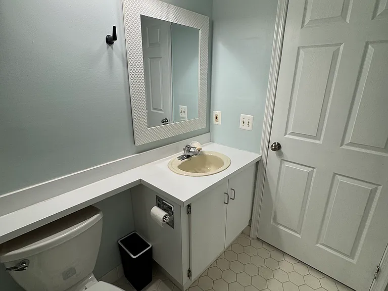 48 Chamberlin Ct — Photo 20