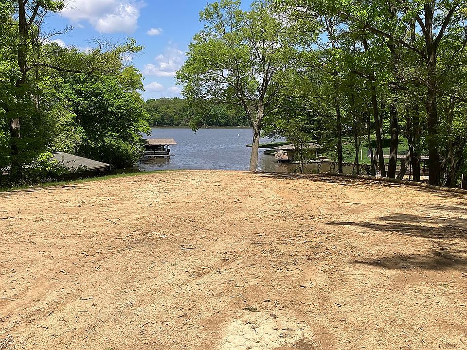 Build your new home here.