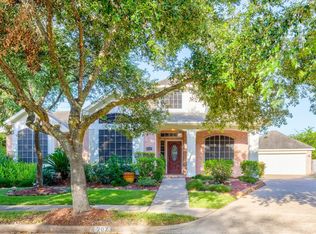 207 Indian Summer Ct, Sugar Land, TX 77479