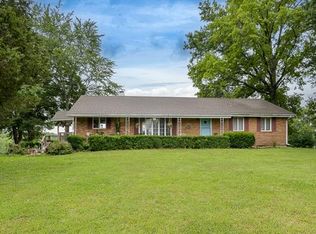 20757 Evans Rd, Tonganoxie, KS 66086