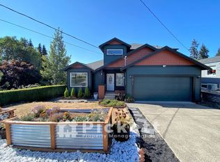 1611 Winfield Ave, Bremerton, WA 98310