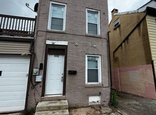 923 Buttonwood St UNIT 4, Reading, PA 19604