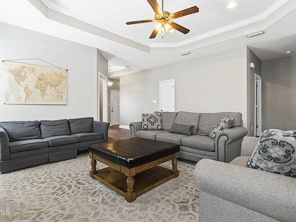 4th image of 10338 Sweet Bay Dr