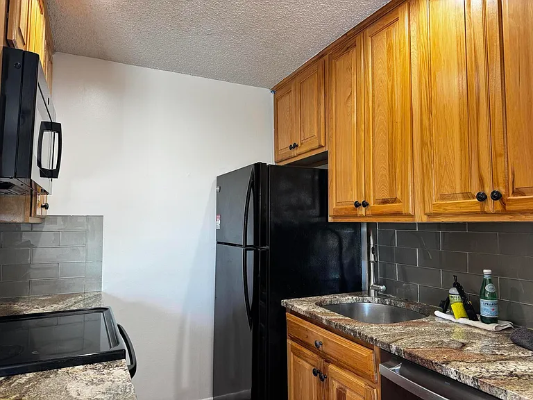 24 Crossings Cir #H — Photo 13