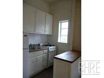 Rented by Brooklyn Heights Real Estate Inc