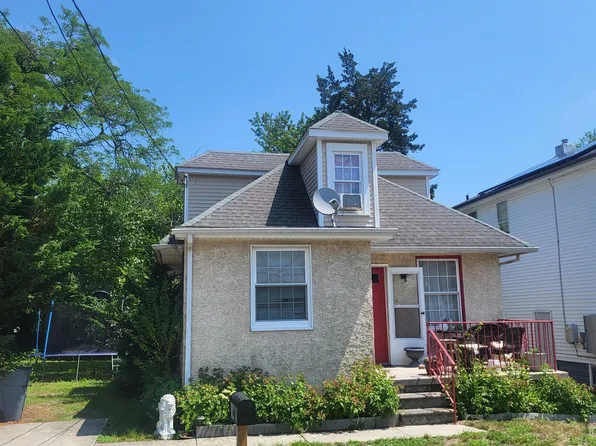 110 E Greenfield Ave, Pleasantville, NJ 08232