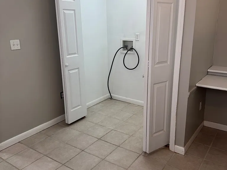 409 Waccamaw Ave #411 — Photo 12