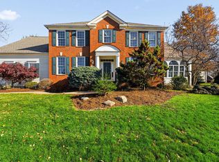 66 Cressingham Ln, Powell, OH 43065