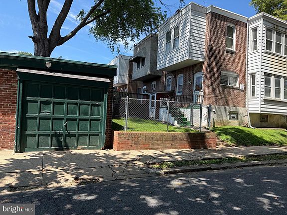 3rd image of 4314 Disston St