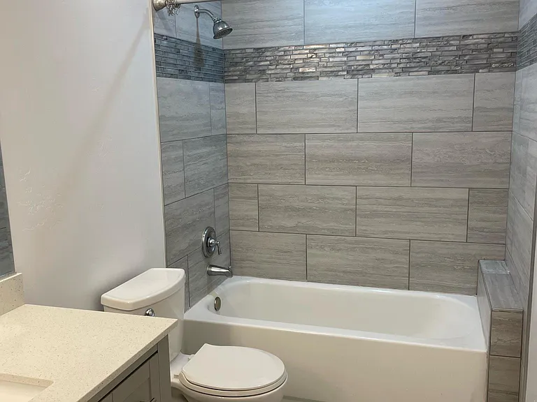 284 Crescent Ave — Photo 3