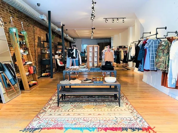 155 Grand St, Brooklyn, NY 11249