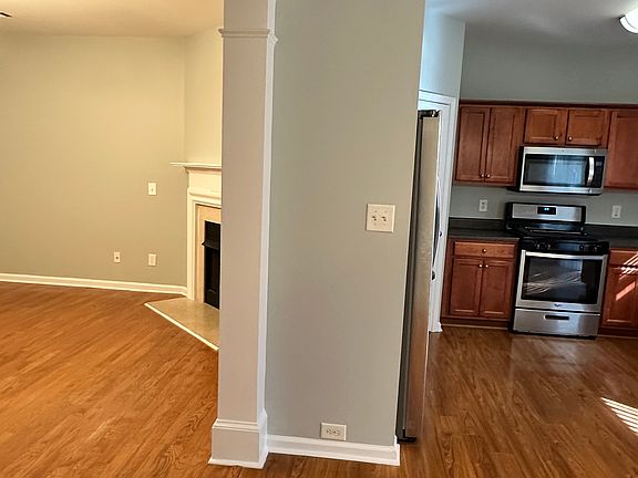 4th image of 7082 Murphy Joy Ln