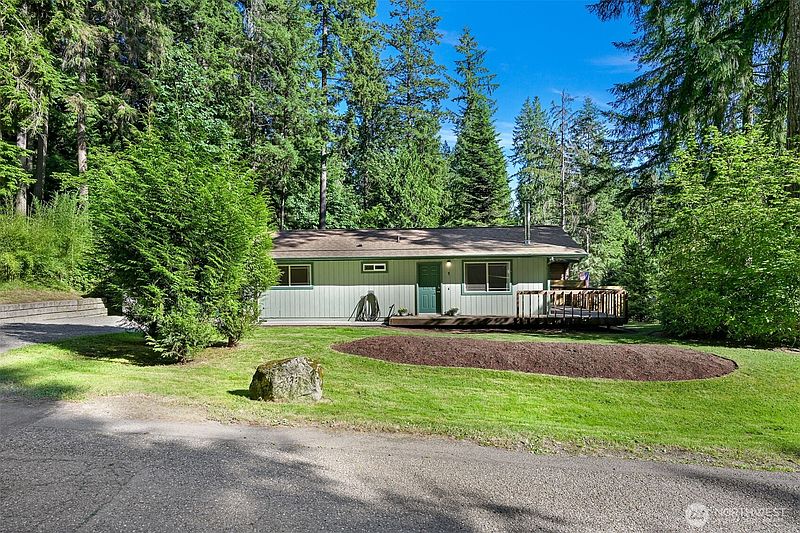 3rd image of 1 Sugarpine Place