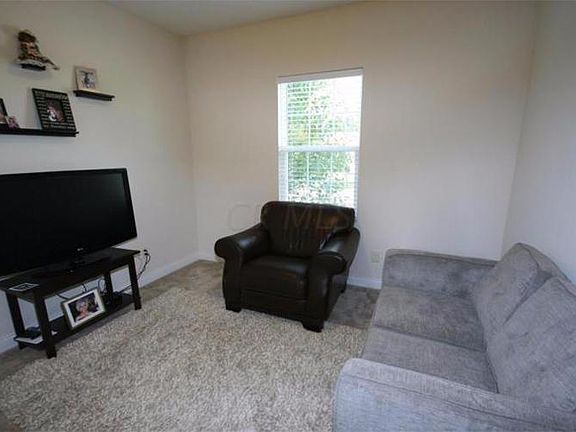 5th image of 7877 Headwater Dr