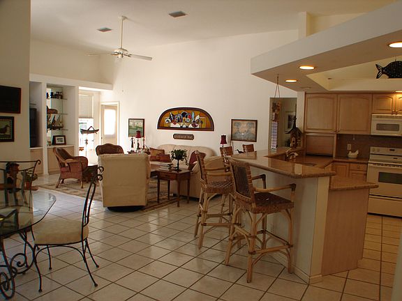 3rd image of 18339 SE Ridgeview Court