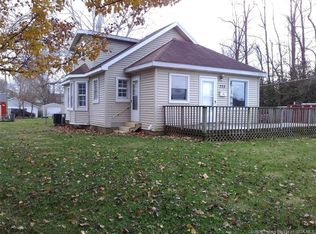 775 W Owen St, Scottsburg, IN 47170