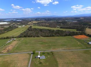 300 Pressley Rd, Vonore, TN 37885