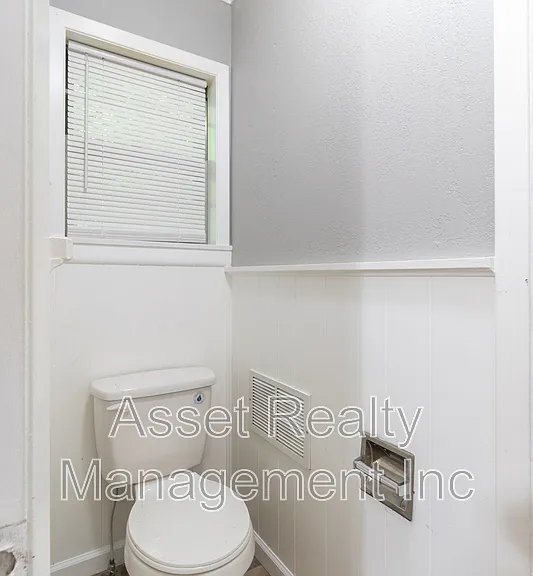 630 Colonial Dr — Photo 42