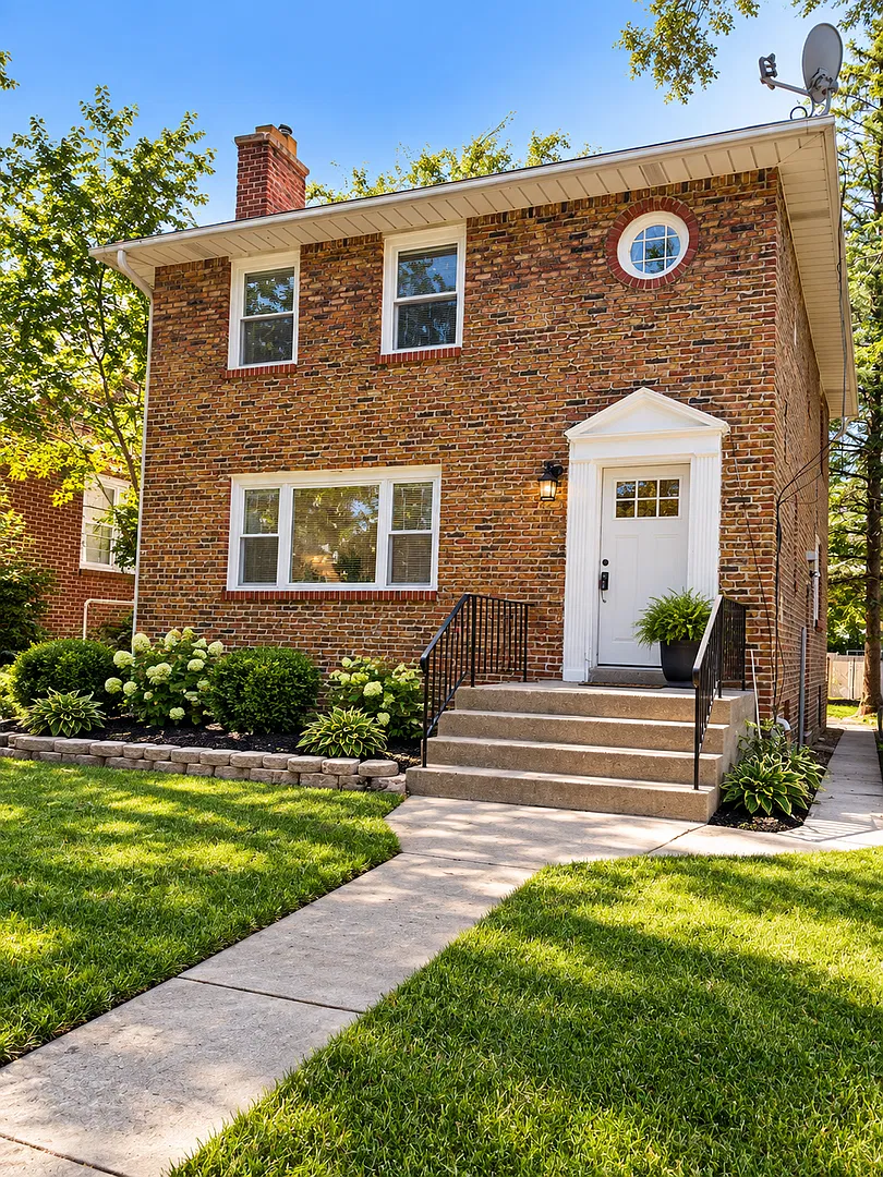 Spectacular 3-Bedroom Home in Gary! — Photo 1