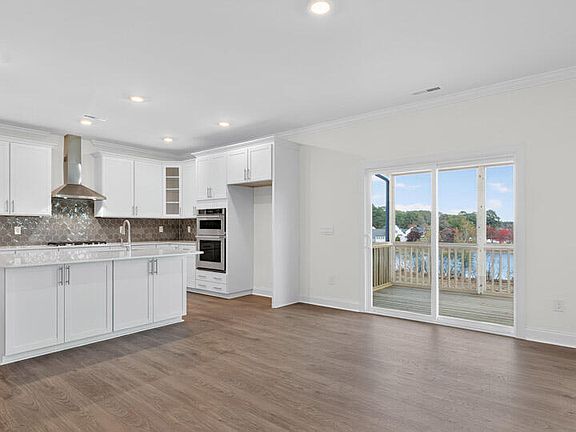 4th image of 2116 Stoneridge Barn Way