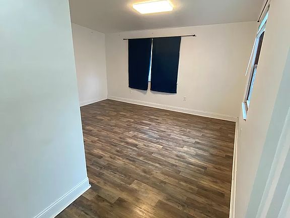 2nd image of 602 Boquet St