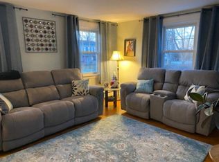 77 Adelaide Ave, Pittsfield, MA 01201