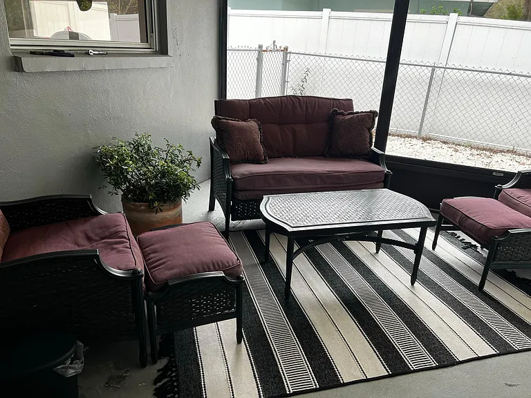 1780 Suffolk Dr — Photo 23