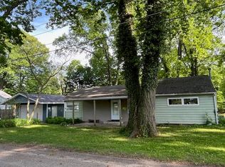 6820 Cherry, Coloma, MI 49038