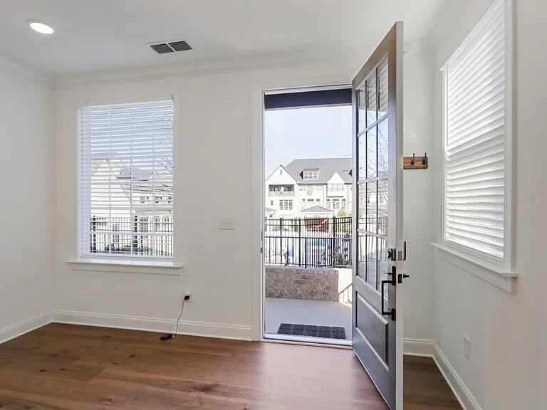 2507 Figaro Dr — Photo 10