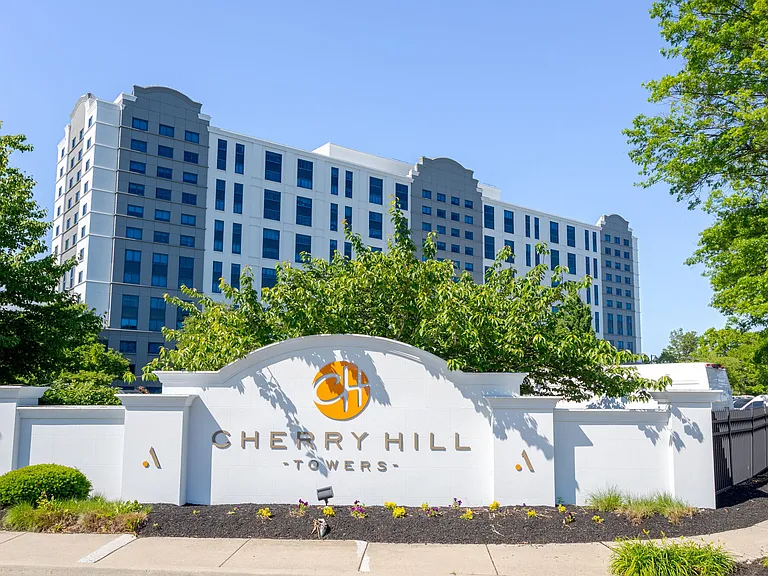 Cherry Hill Towers — Photo 37