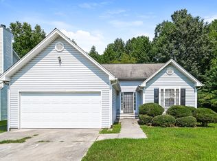 5713 Three Lakes Dr, College Park, GA 30349