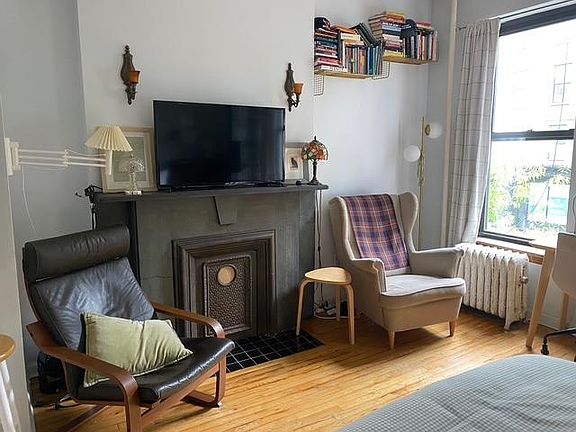 2nd image of 160 5th Ave #2RF