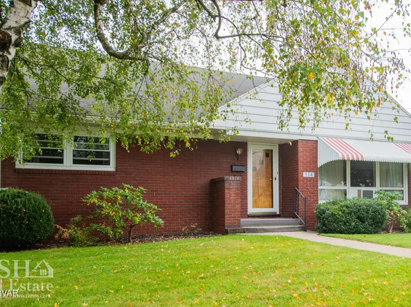 114 S Chestnut St, Mill Hall, PA 17751