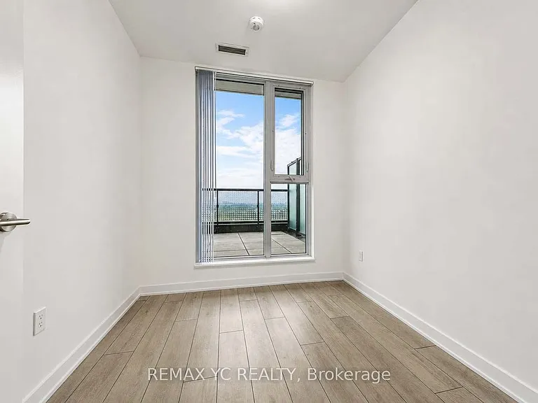 5858 Yonge St #1022 — Photo 18